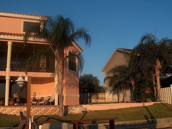 Rear elevation right