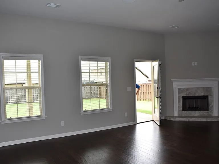 9137 Autumnbrooke Way — Photo 4