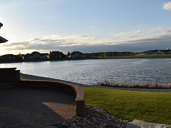 3rd image of 730 Villa Park Way