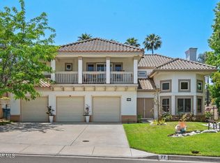 77 Golden Glen Dr, Simi Valley, CA 93065