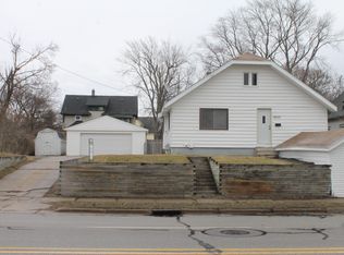 1850 Burlingame Ave SW, Wyoming, MI 49509