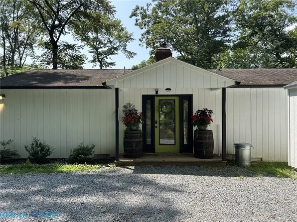 136 Wolftown Hood Rd, Hood, VA 22723