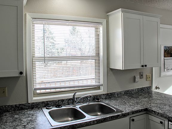 2nd image of 505 W Central Ave APT B