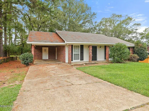 1207 Cherry Stone Cir, Clinton, MS 39056