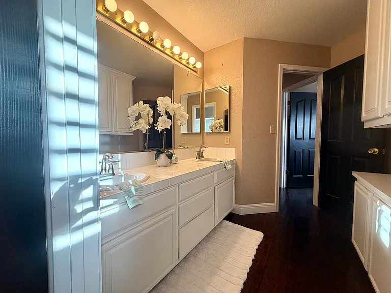 2205 Prestwick Dr — Photo 43