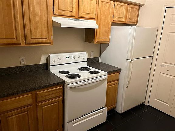3rd image of 6025 Westgate Dr APT 2526