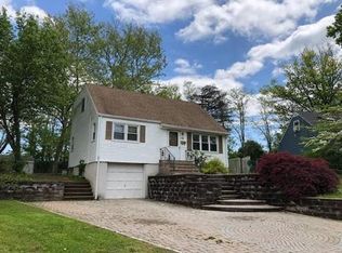 42 S Pennington Rd, New Brunswick, NJ 08901