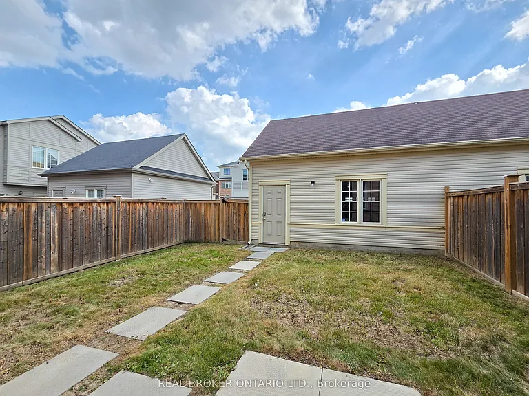 25 Vinod Rd — Photo 27