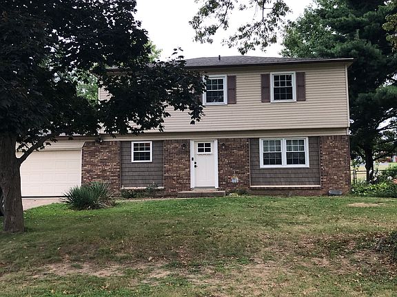 3rd image of 67 E Brookside Dr