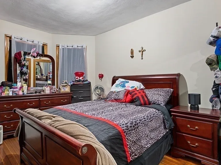 149 Main St #2 — Photo 9