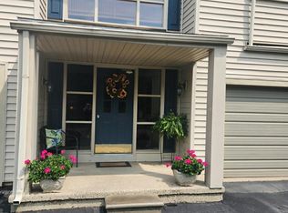 8365 Colony Dr #22, Grosse Ile, MI 48138