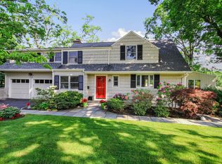 765 Soundview Dr, Mamaroneck, NY 10543