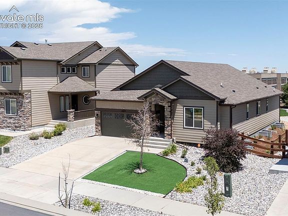 3rd image of 13713 Park Meadows Dr