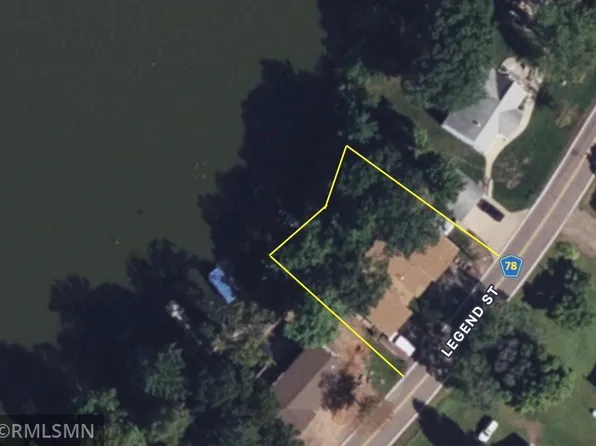 26955 Legend St, Mora, MN 55051