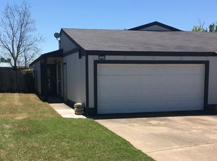 7054 E 33rd St, Tulsa, OK 74145