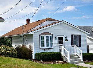 1035 Sycamore St, Washington, PA 15301