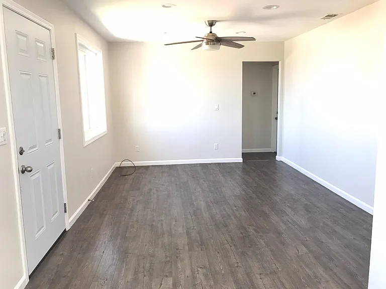 6658 Appert Ct — Photo 5