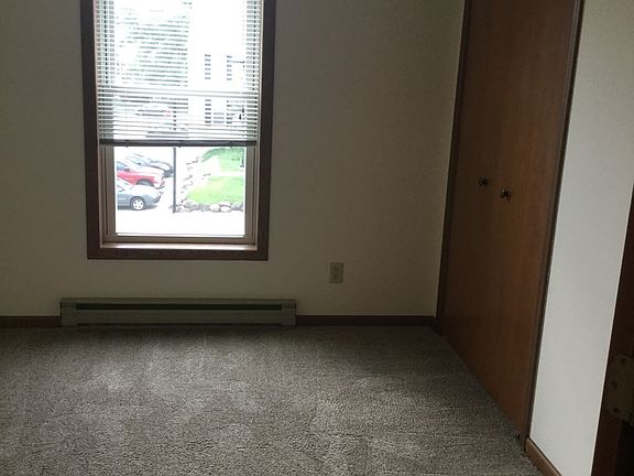 5th image of 7633 Carrington Dr APT D