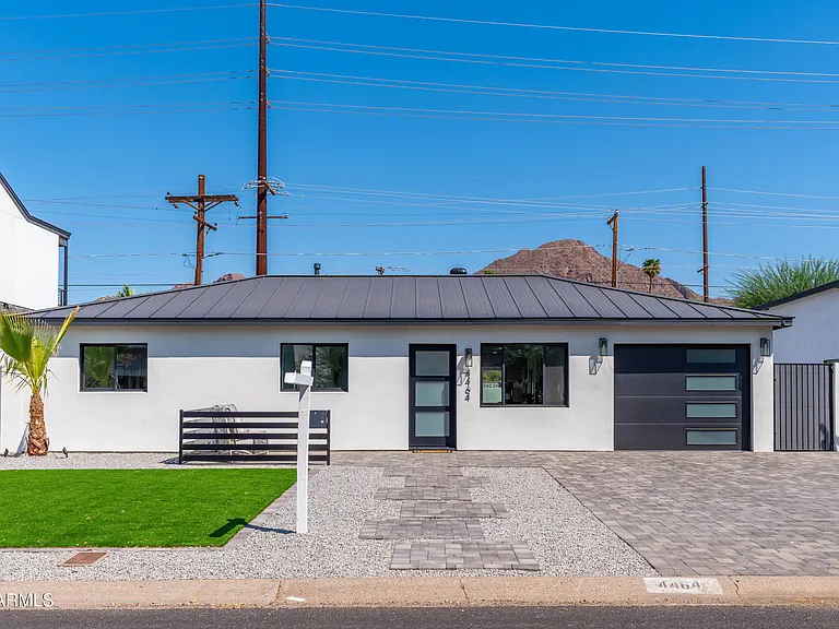 4464 E Campbell Ave — Photo 3