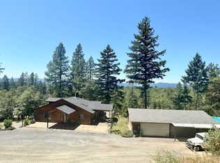 6061 Highland Ave, Grants Pass, OR 97526