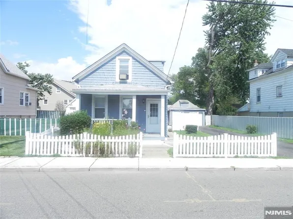 58 Marshall Ave, Little Ferry, NJ 07643