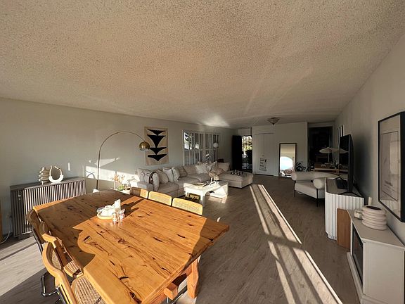 Living/Dining Room Looking Toward Entry