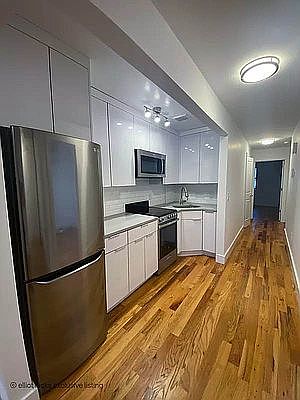 4th image of 200 Pulaski St #2A