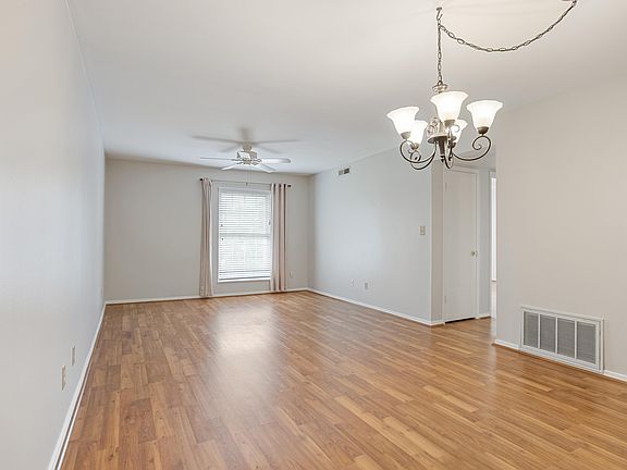 4th image of 151 Old Montgomery Hwy APT B
