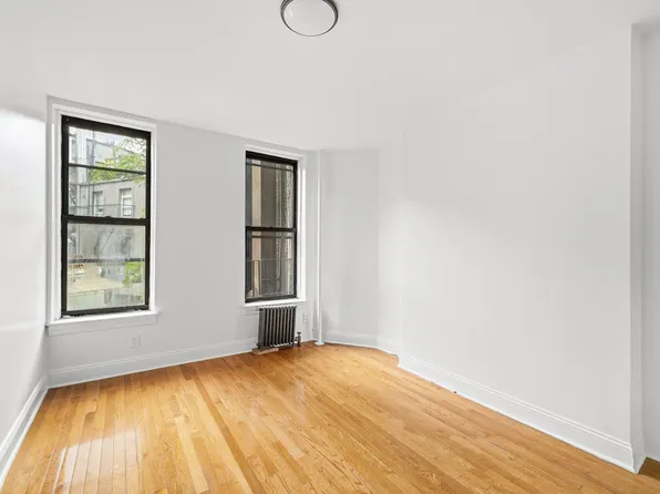18 Cornelia Street image 1 of 11