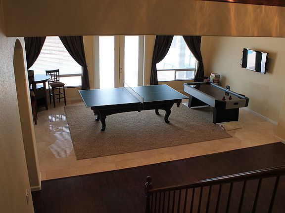 Dining/ Living