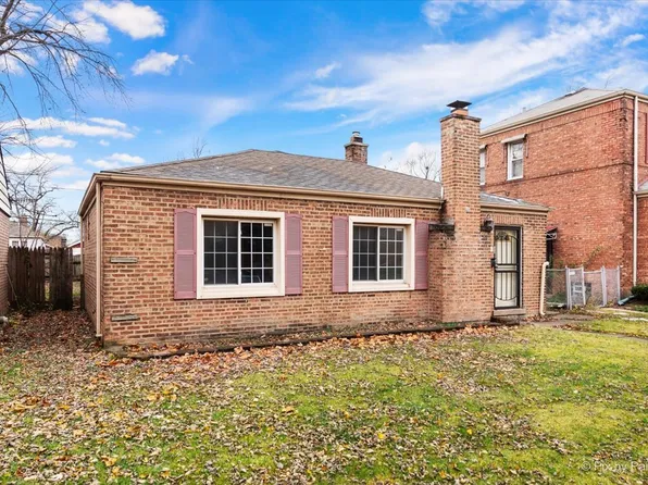 13704 S Atlantic Ave, Riverdale, IL 60827