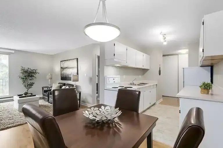 1121 Howie Ave #309 — Photo 6