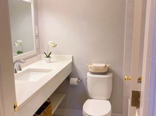 22 Garden St #19-5, Boston, MA 02114