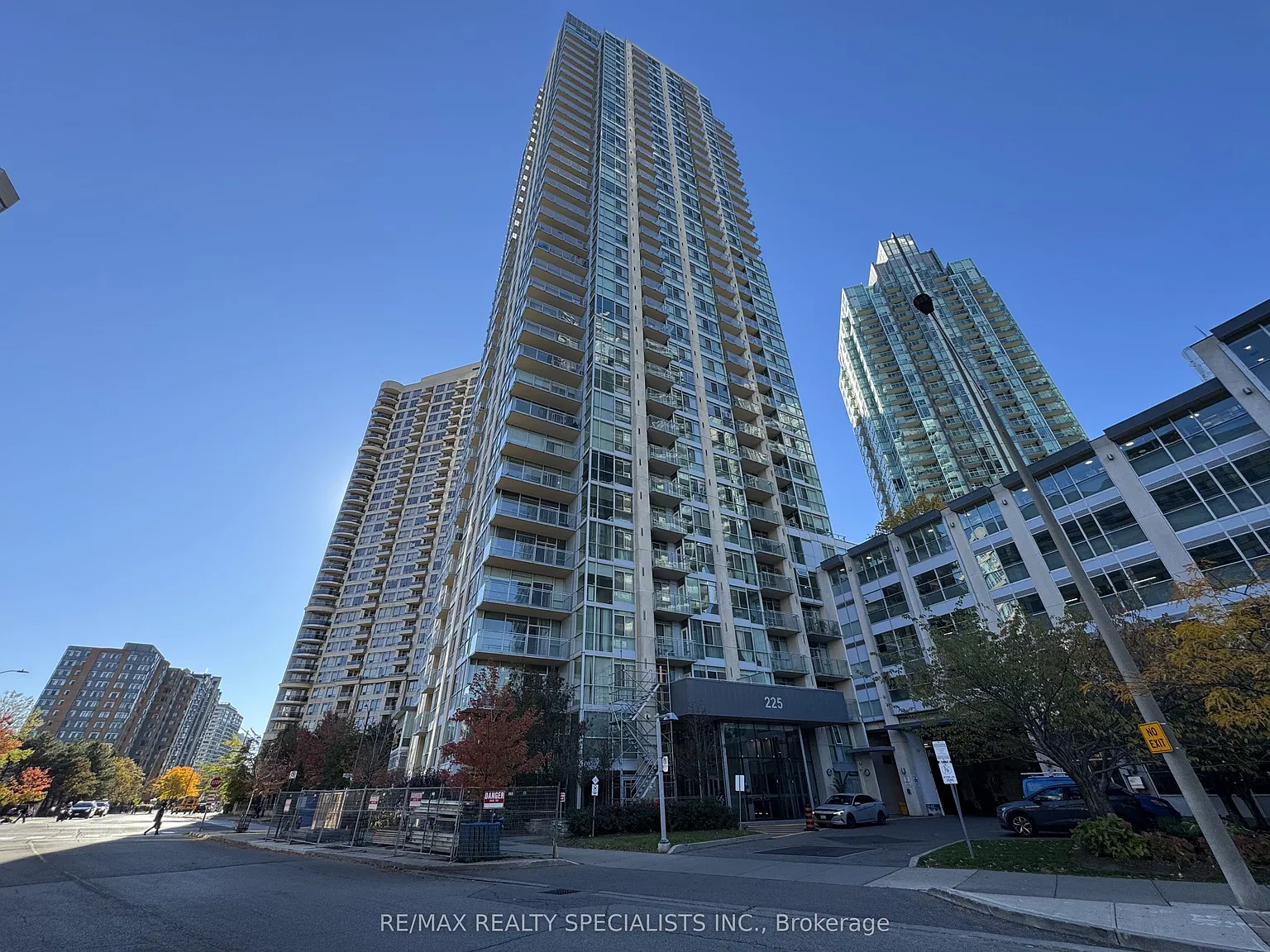 2 bed, $2,750 — Photo 1