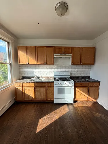 410 Chadwick Ave Photo 1
