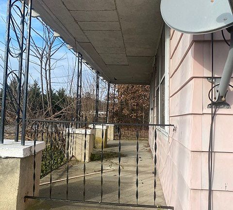 4th image of 2024 Halifax St