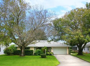 126 16th Ave, Vero Beach, FL 32962