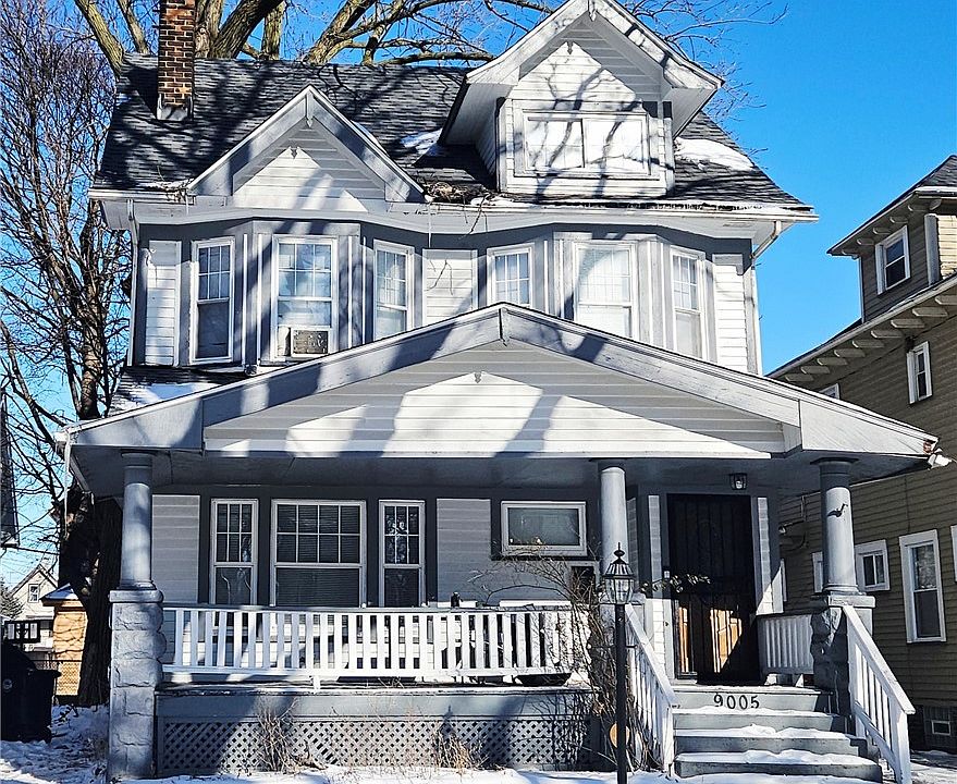 1st image of 9005 Columbia Ave