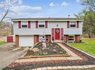 4026 McKalloff Rd, Gibsonia, PA 15044
