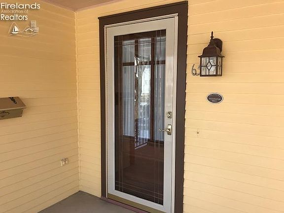 3rd image of 65 Wentz St