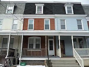 810 N Plum St photo 1
