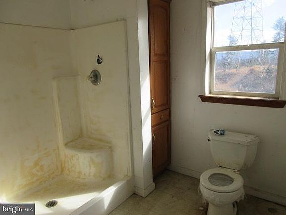 5th image of 87 Paradise Rd