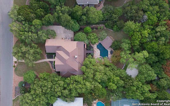 3rd image of 22511 Lynridge Dr