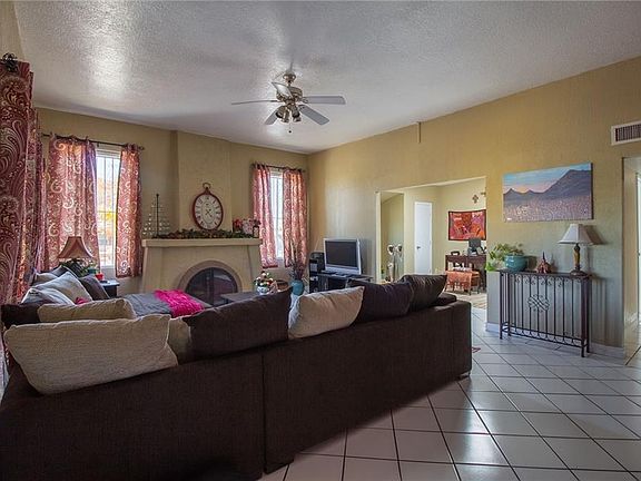 3rd image of 2901 Cabot Pl