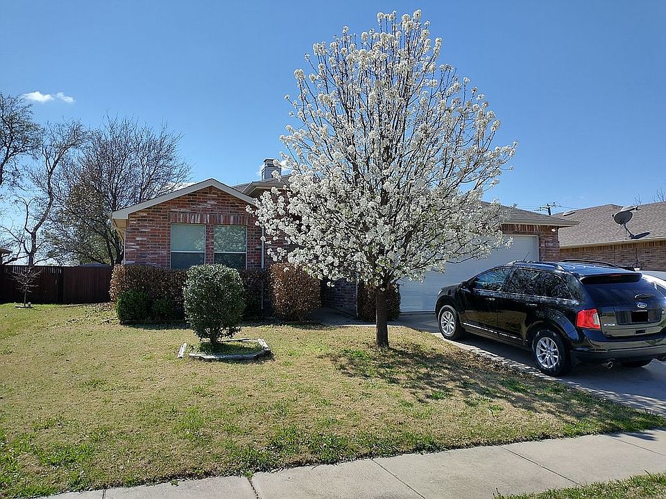 1st image of 1604 Flagstone Ln