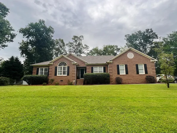 1309 3rd Ave NE, Jacksonville, AL 36265