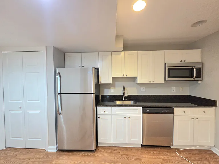 7020 Quander Rd — Photo 27