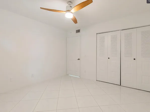 10315 NW 24th Pl APT 204, Fort Lauderdale, FL 33322