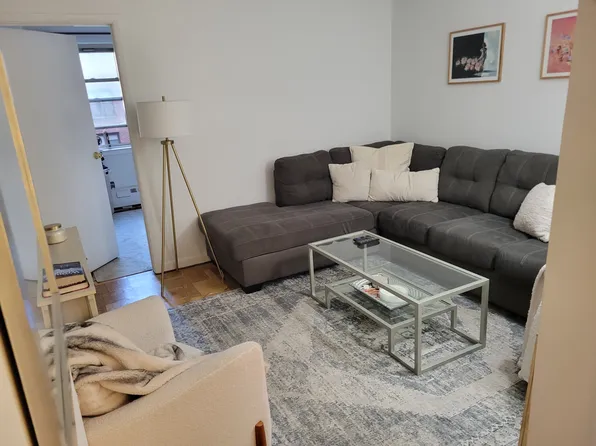 340 East 80th Street image 1 of 5