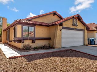 2448 Charteroak St, Las Vegas, NV 89108